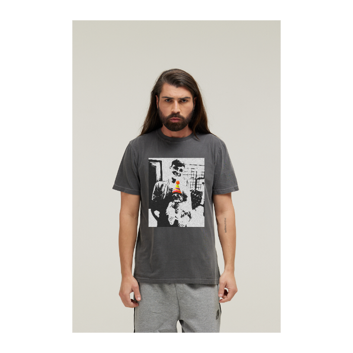 Camiseta Estonada Cinza Chumbo