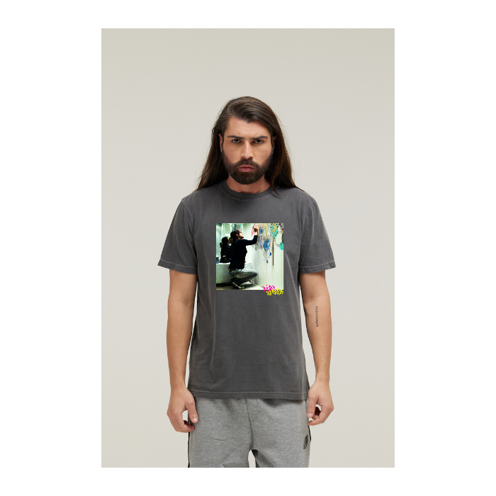 Camiseta Estonada Cinza Chumbo