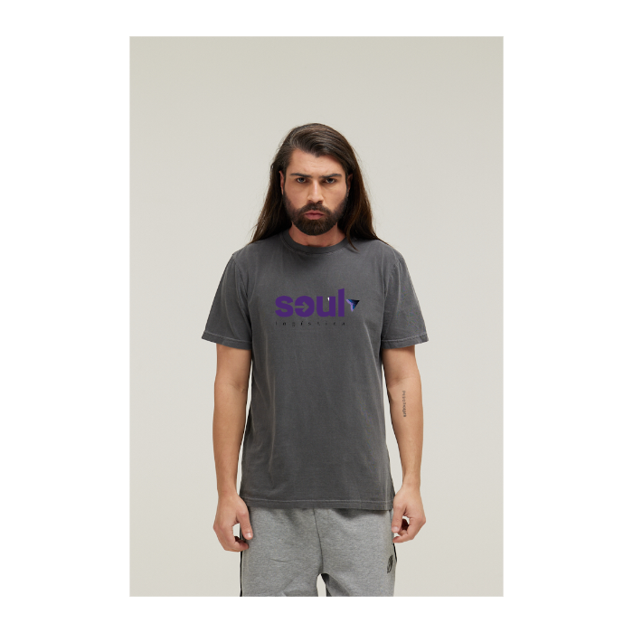 Camiseta Estonada Cinza Chumbo
