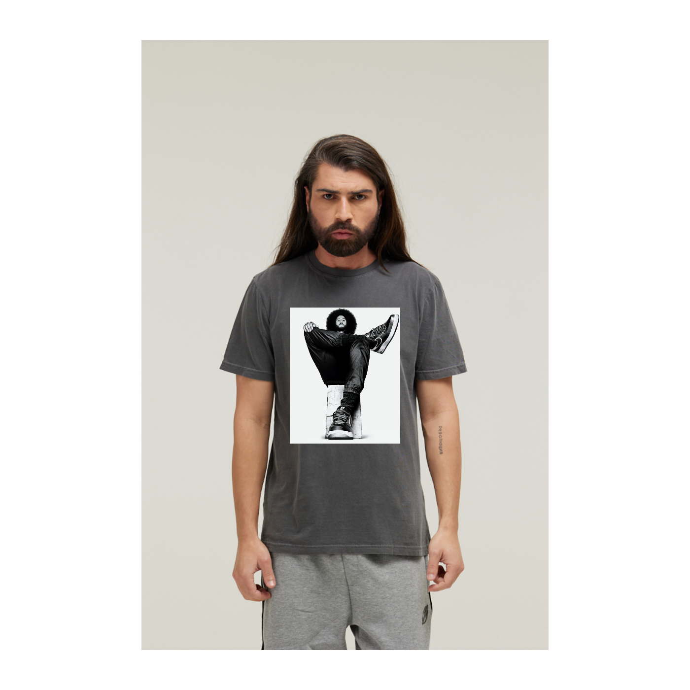 Camiseta Estonada Cinza Chumbo