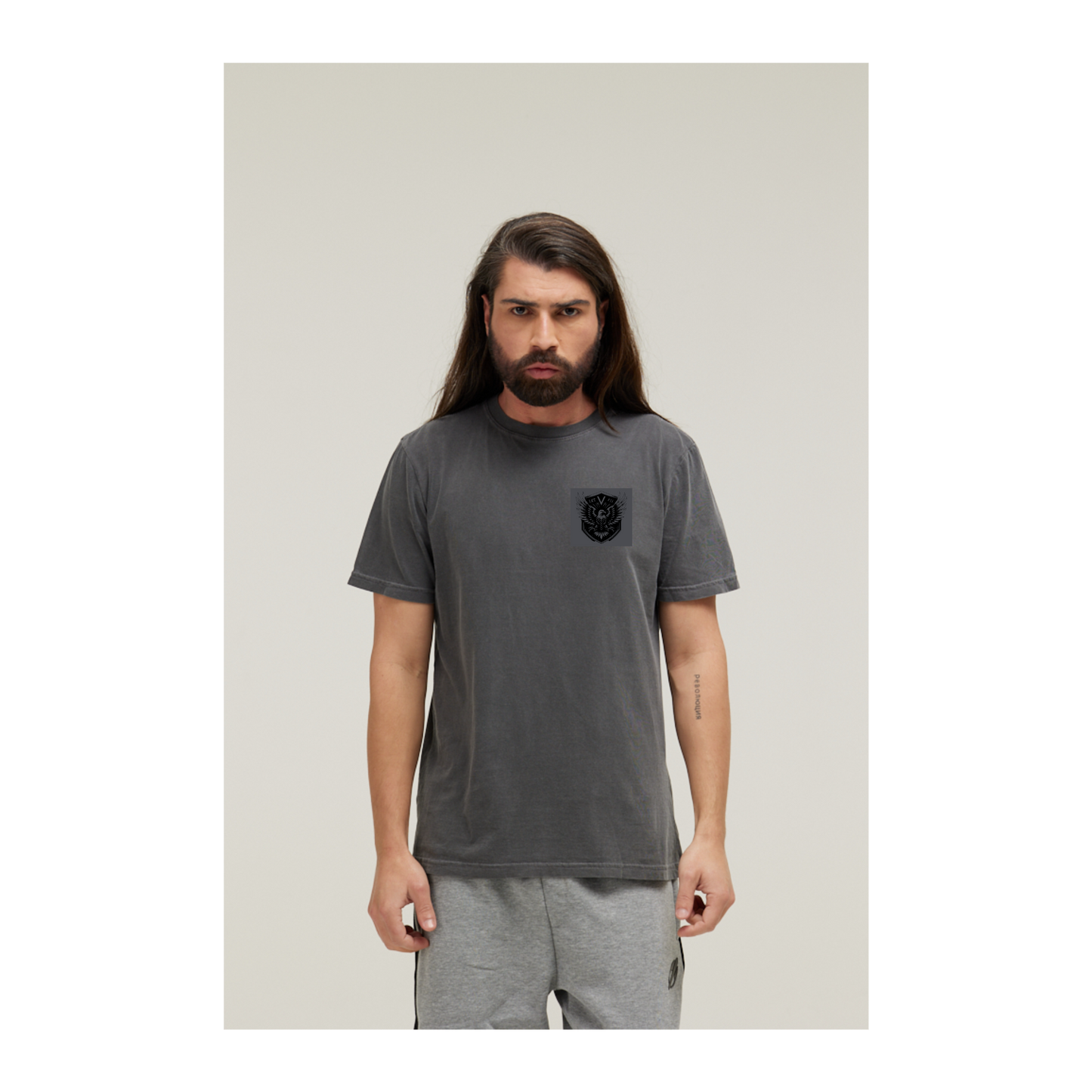 Camiseta Estonada Cinza Chumbo
