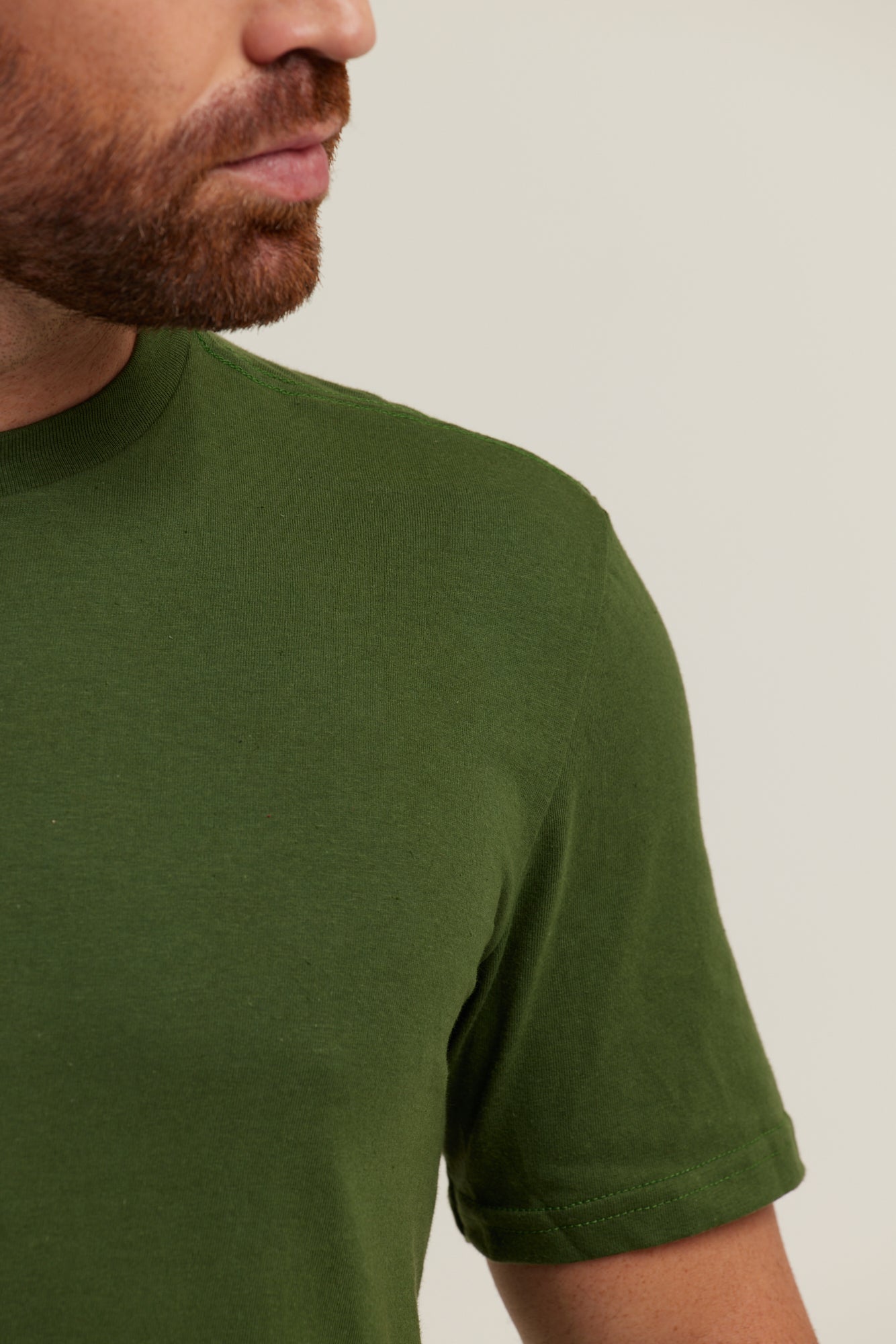 Camiseta Básica Verde Musgo