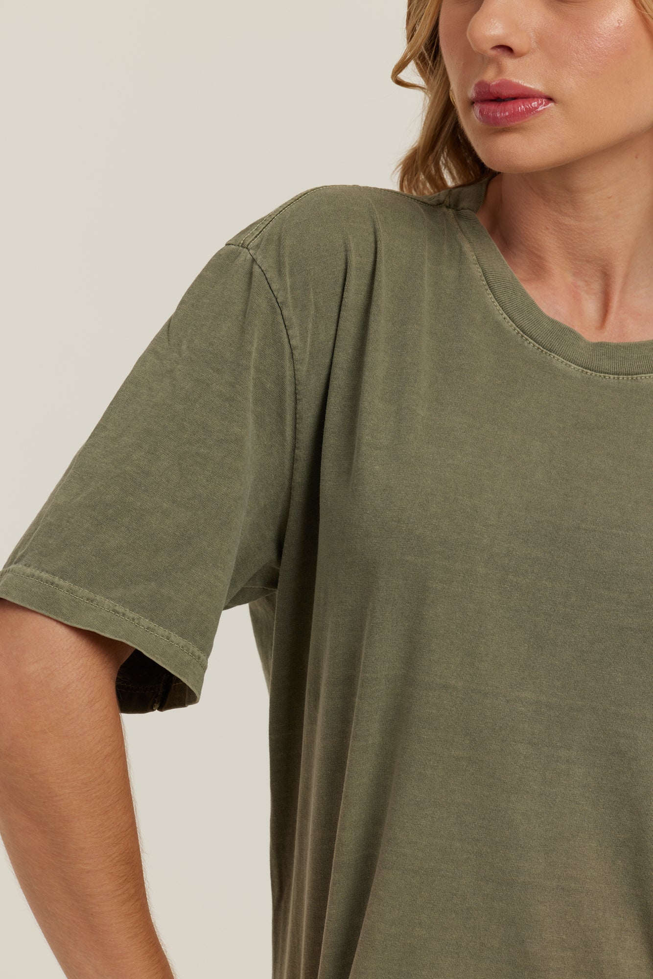 Oversized Estonada Verde Militar
