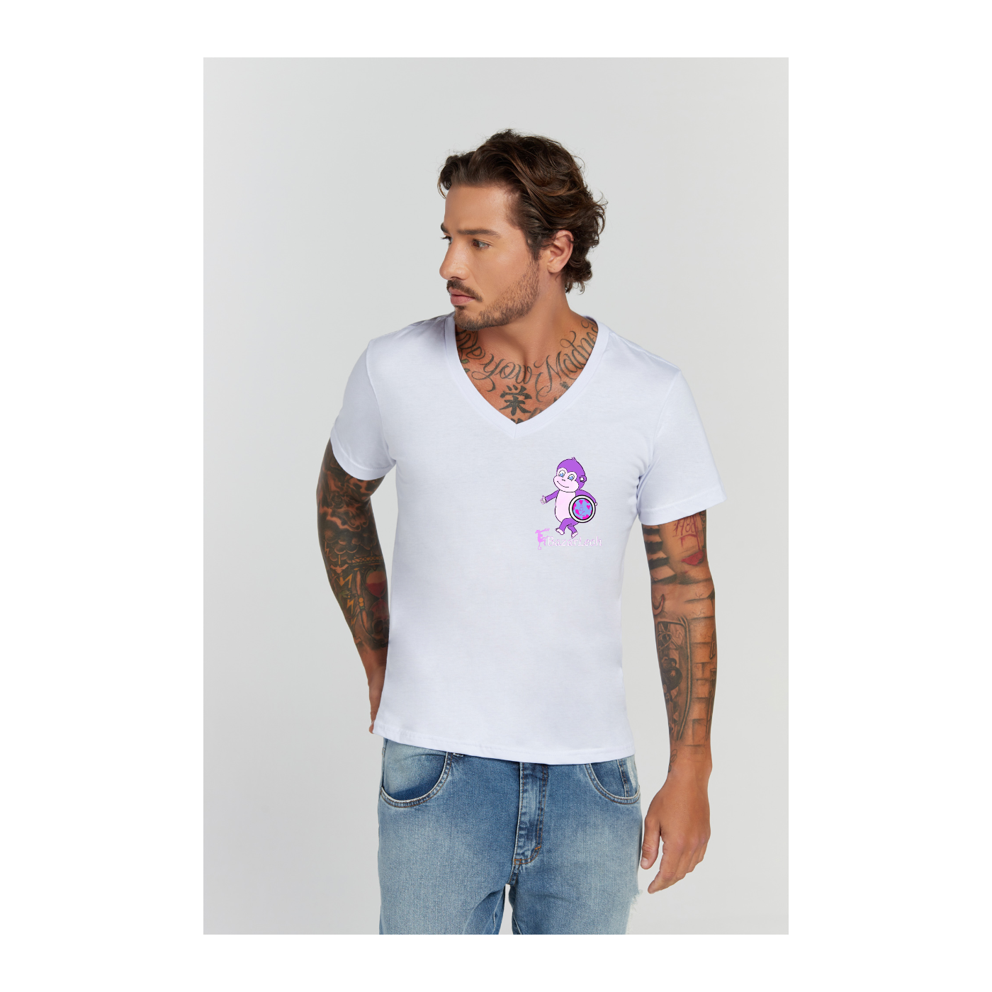 Camiseta Premium Branco Decote V