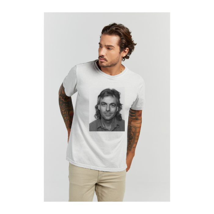 Camiseta Estonada Branco Gelo