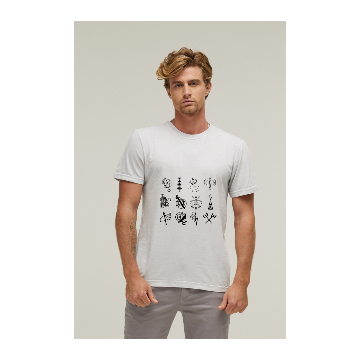 Camiseta Estonada Branco Gelo