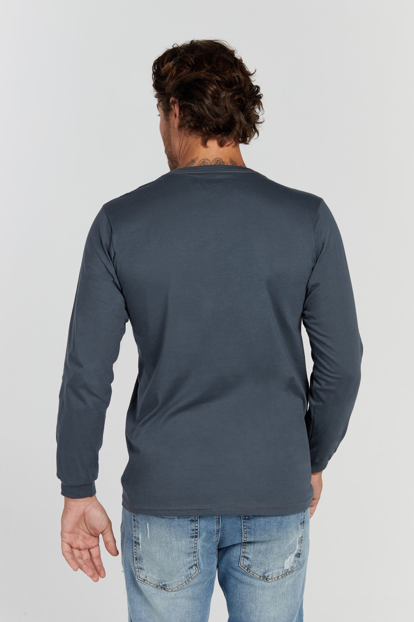 Camiseta Premium Manga Longa Cinza Chumbo