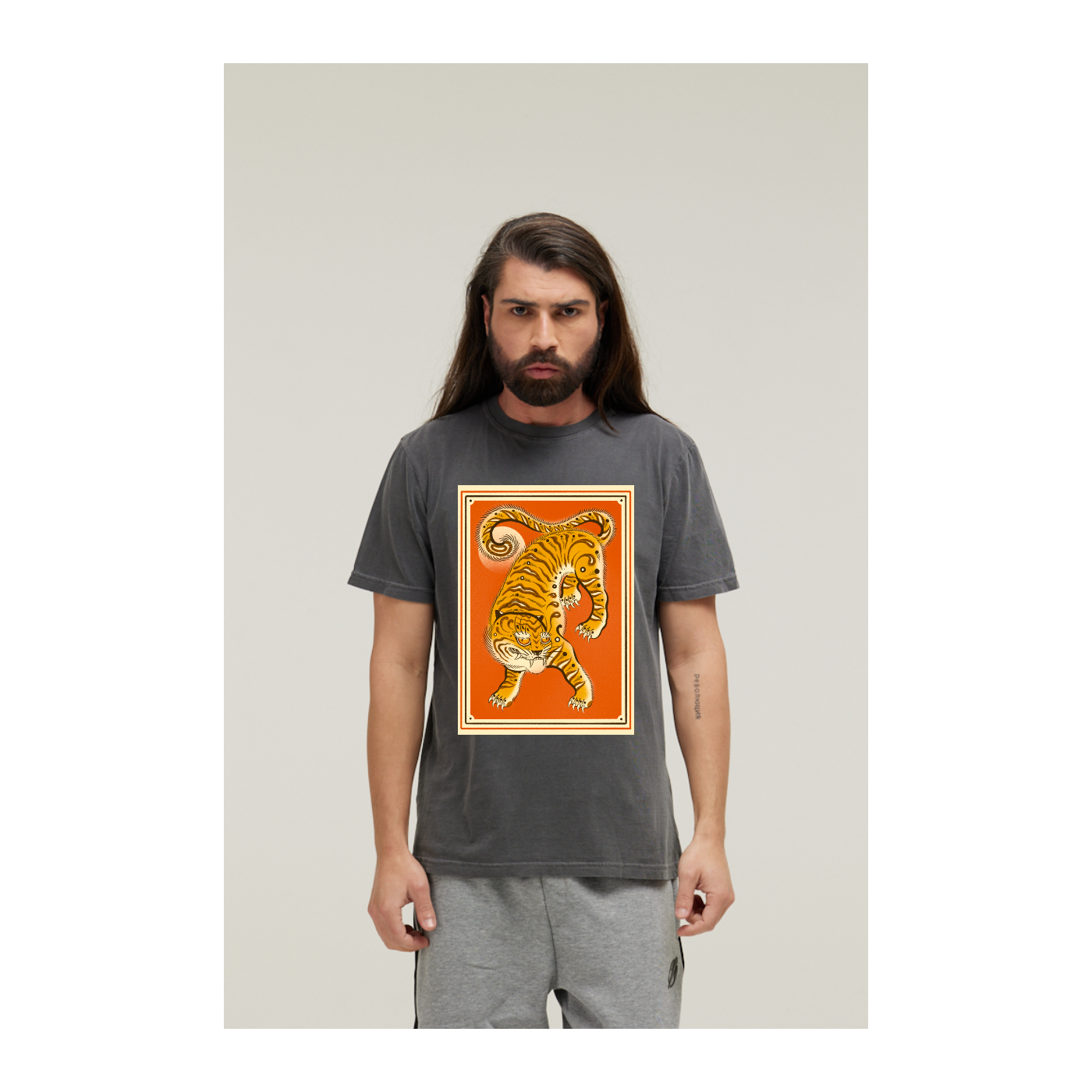 Camiseta Estonada Cinza Chumbo