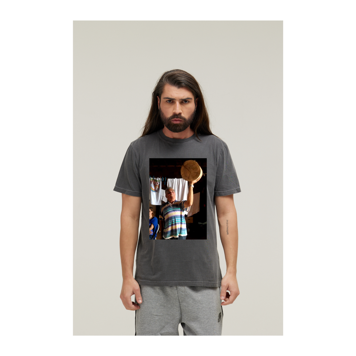 Camiseta Estonada Cinza Chumbo