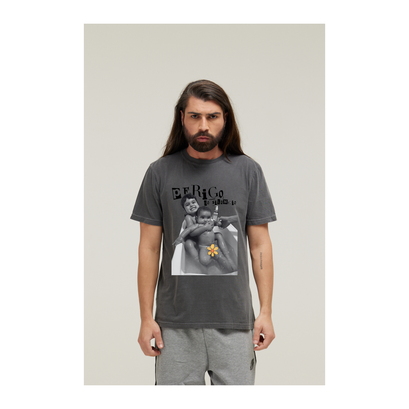 Camiseta Estonada Cinza Chumbo