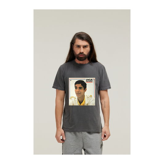 Camiseta Estonada Cinza Chumbo
