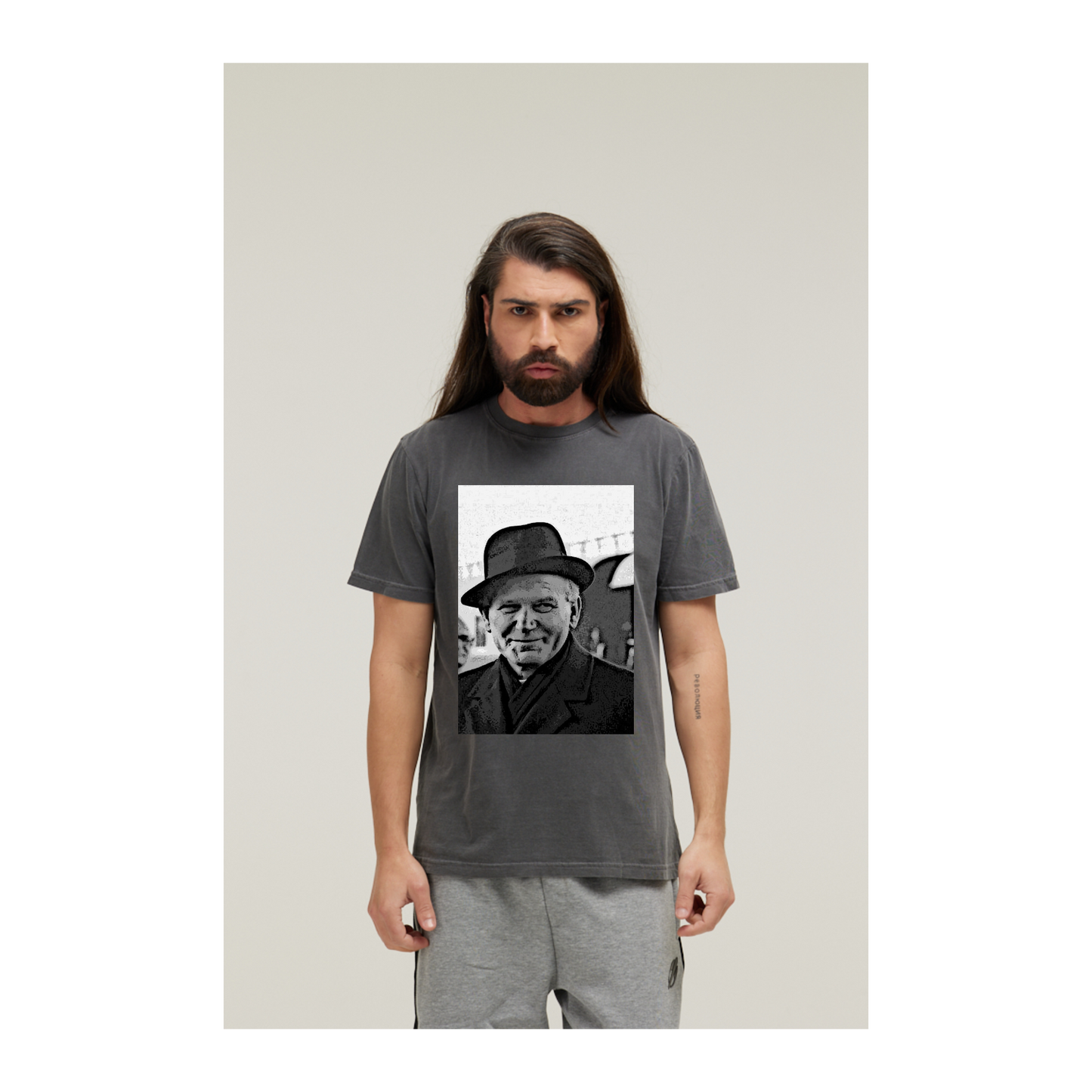 Camiseta Estonada Cinza Chumbo