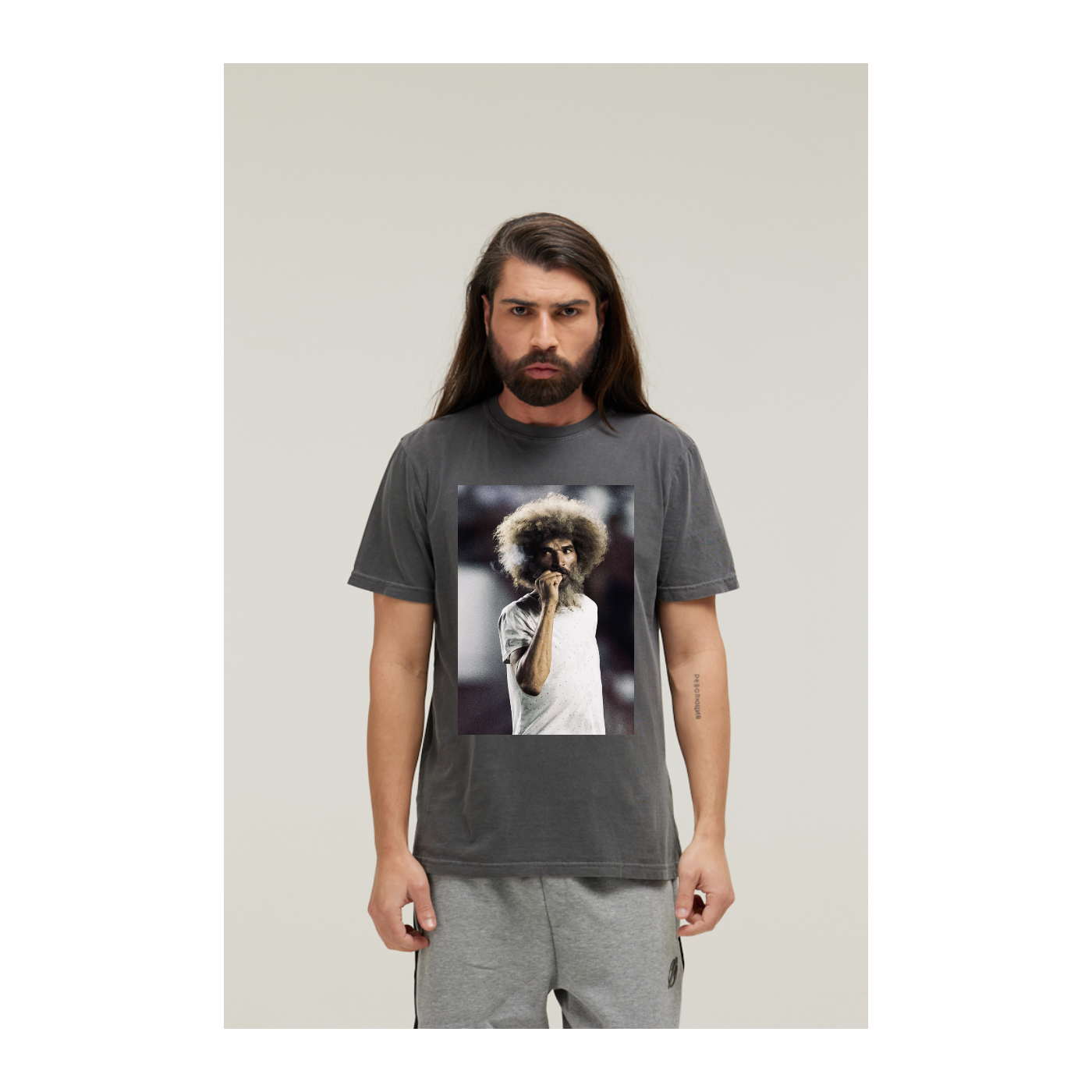 Camiseta Estonada Cinza Chumbo