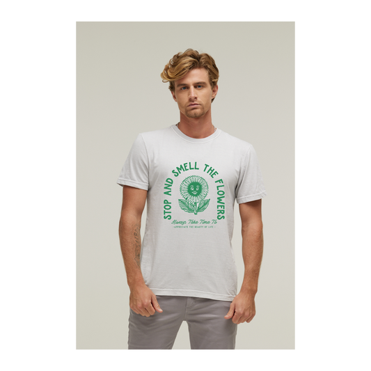Camiseta Estonada Branco Gelo