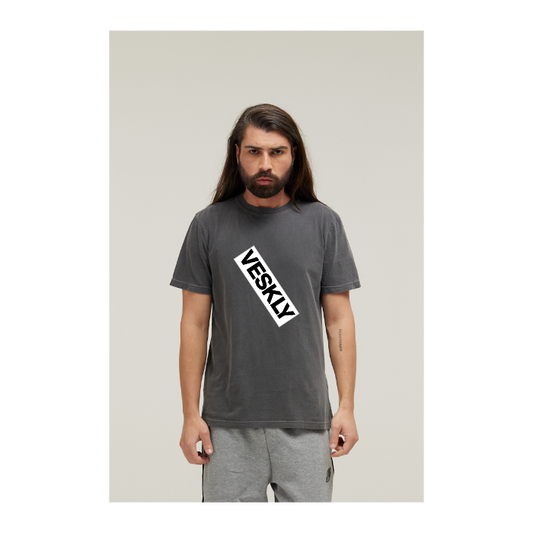 Camiseta Estonada Cinza Chumbo