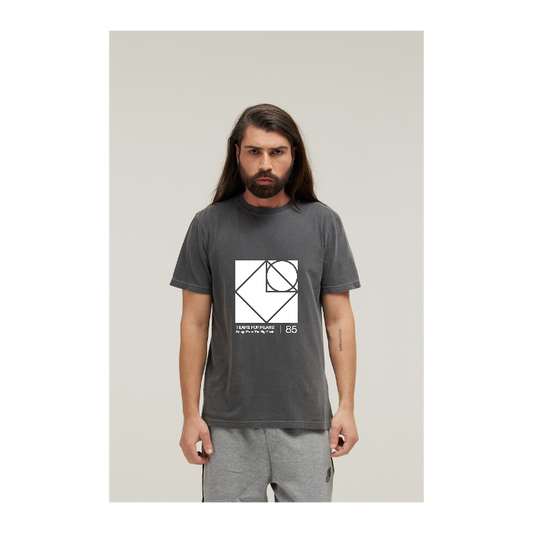 Camiseta Estonada Cinza Chumbo