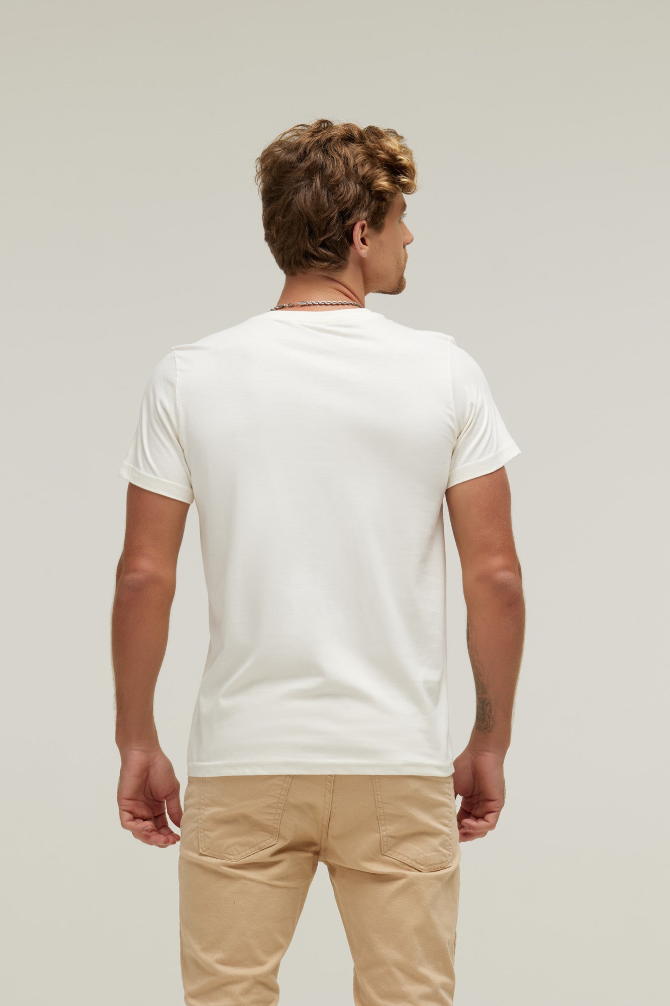Camiseta Premium Off White