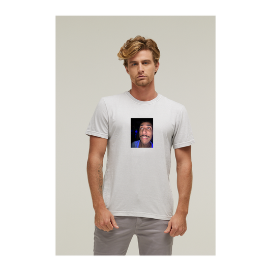 Camiseta Estonada Branco Gelo
