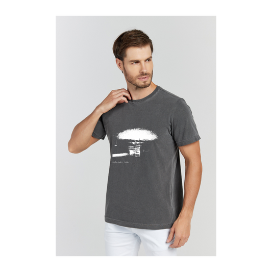 Camiseta Estonada Cinza Chumbo