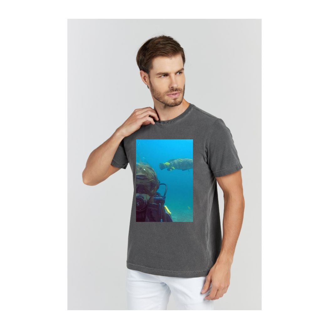 Camiseta Estonada Cinza Chumbo