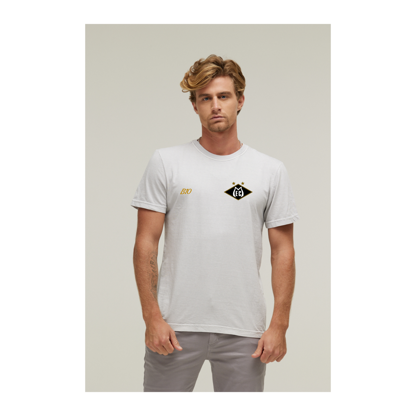 Camiseta Estonada Branco Gelo