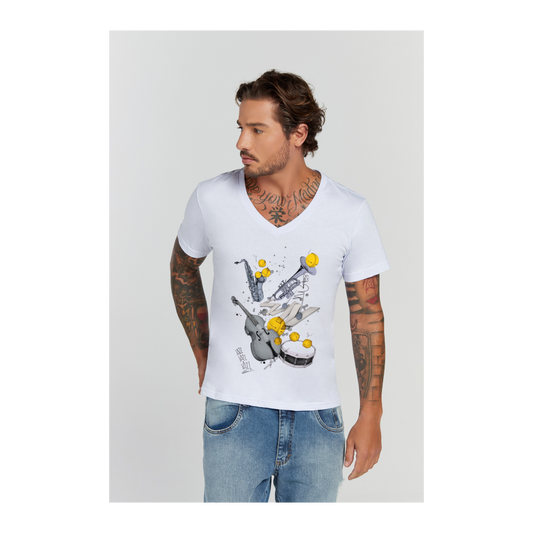 Camiseta Premium Branco Decote V