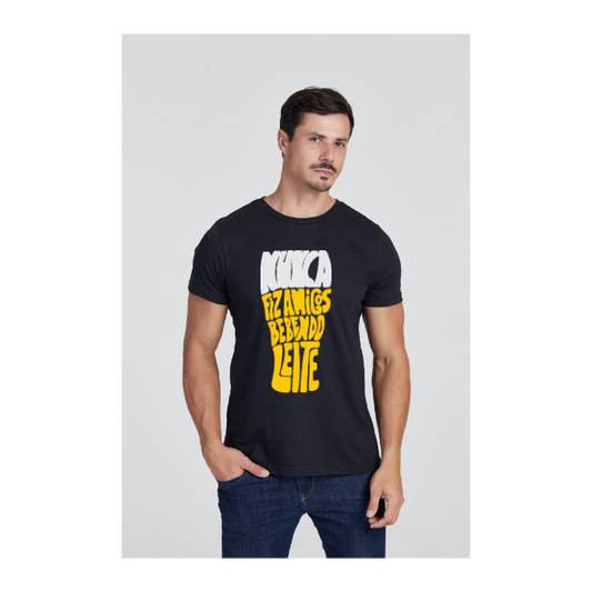 Camiseta Básica Preta