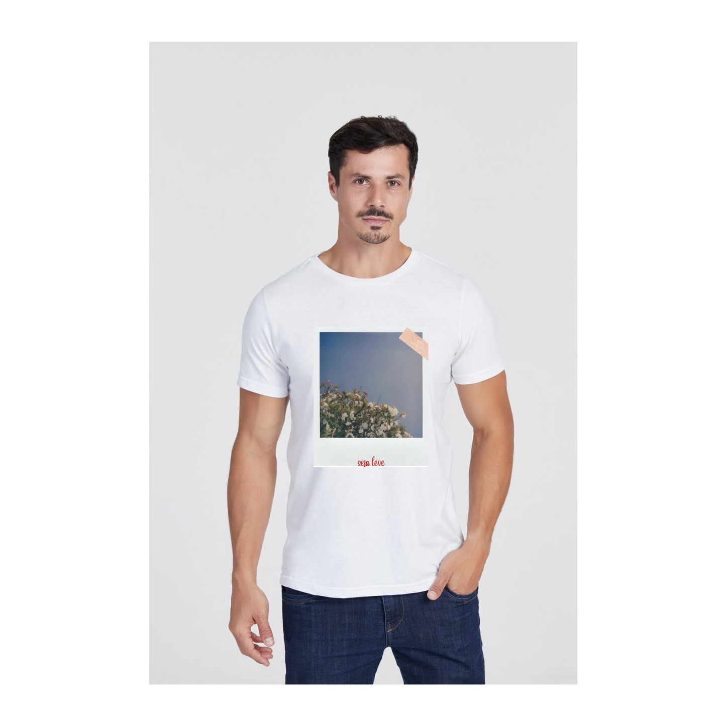 Camiseta Básica Branca